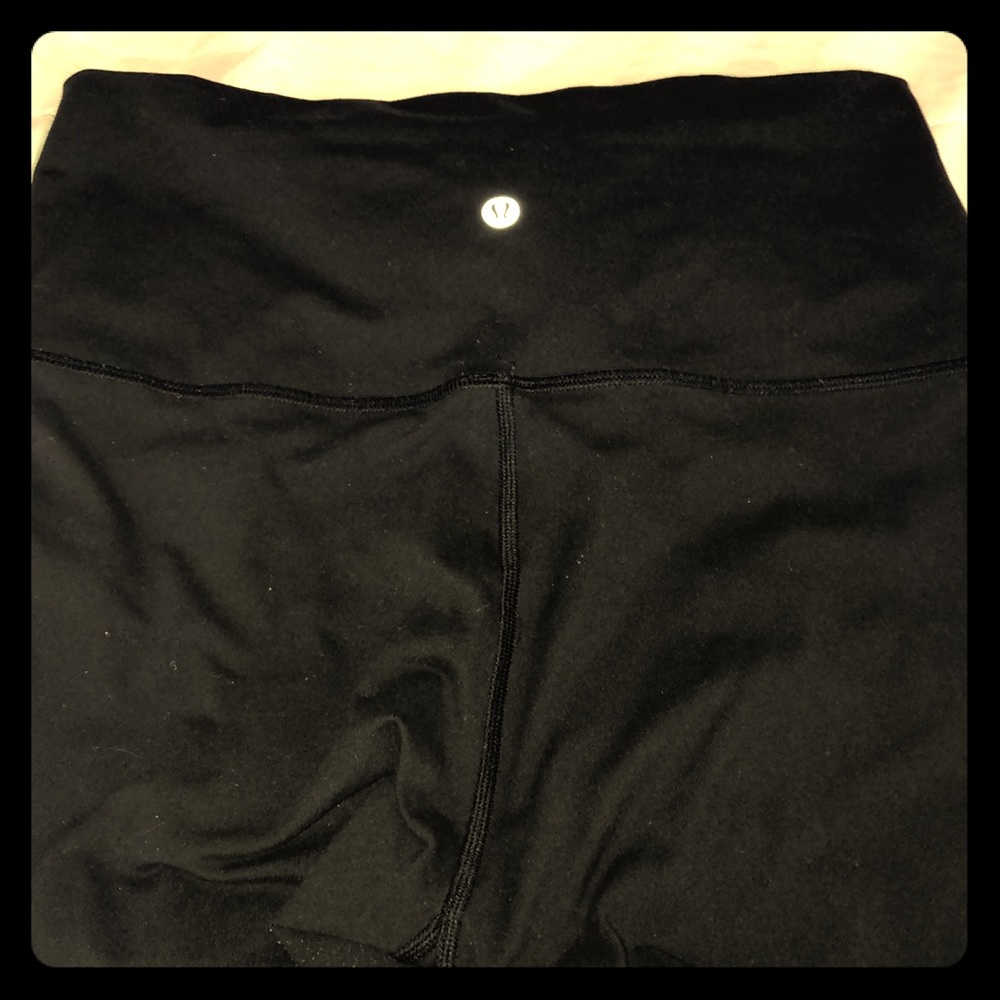 Lululemon yoga pants